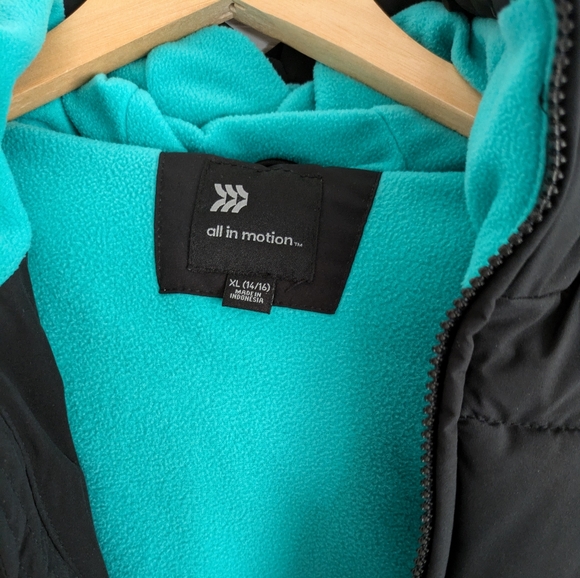 All in Motion Girls hooded puffer Winter Jacket XL Black - Picture 3 of 6